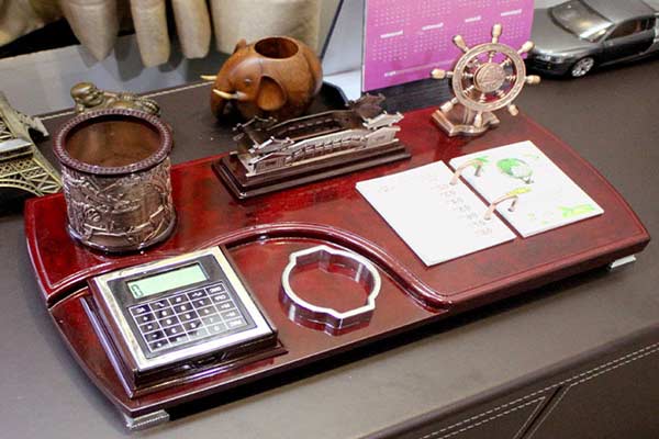 quà tặng để bàn cao cấp | quà tặng để bàn làm việc