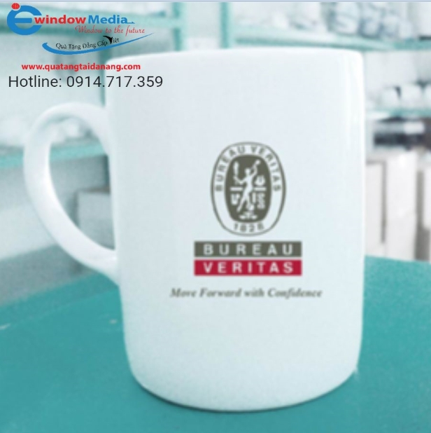 Ly sứ in logo - Sản phẩm quà tặng quảng cáo đi đầu xu hướng hiện nay